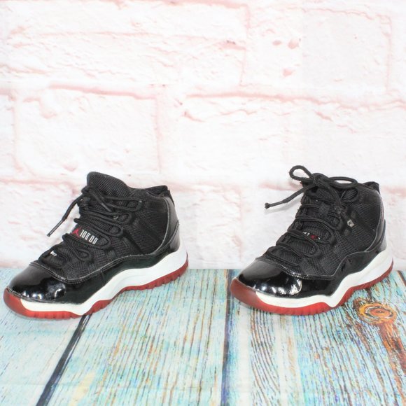 Nike Air Jordan 11 Retro Bred Black Patent Leather Mesh Shoes Size 11 C - Picture 2 of 11